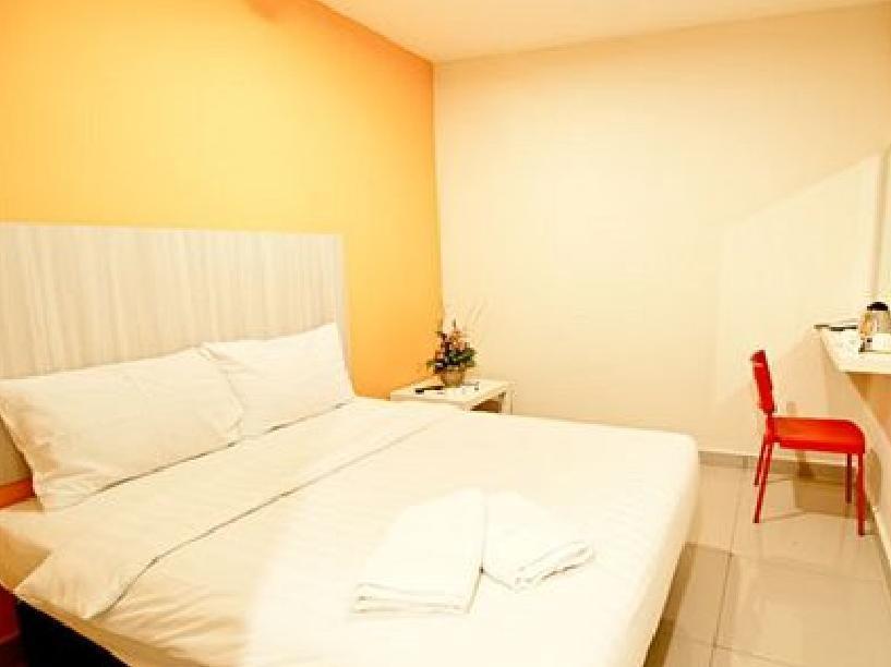 101 Hotel Bangi Esterno foto