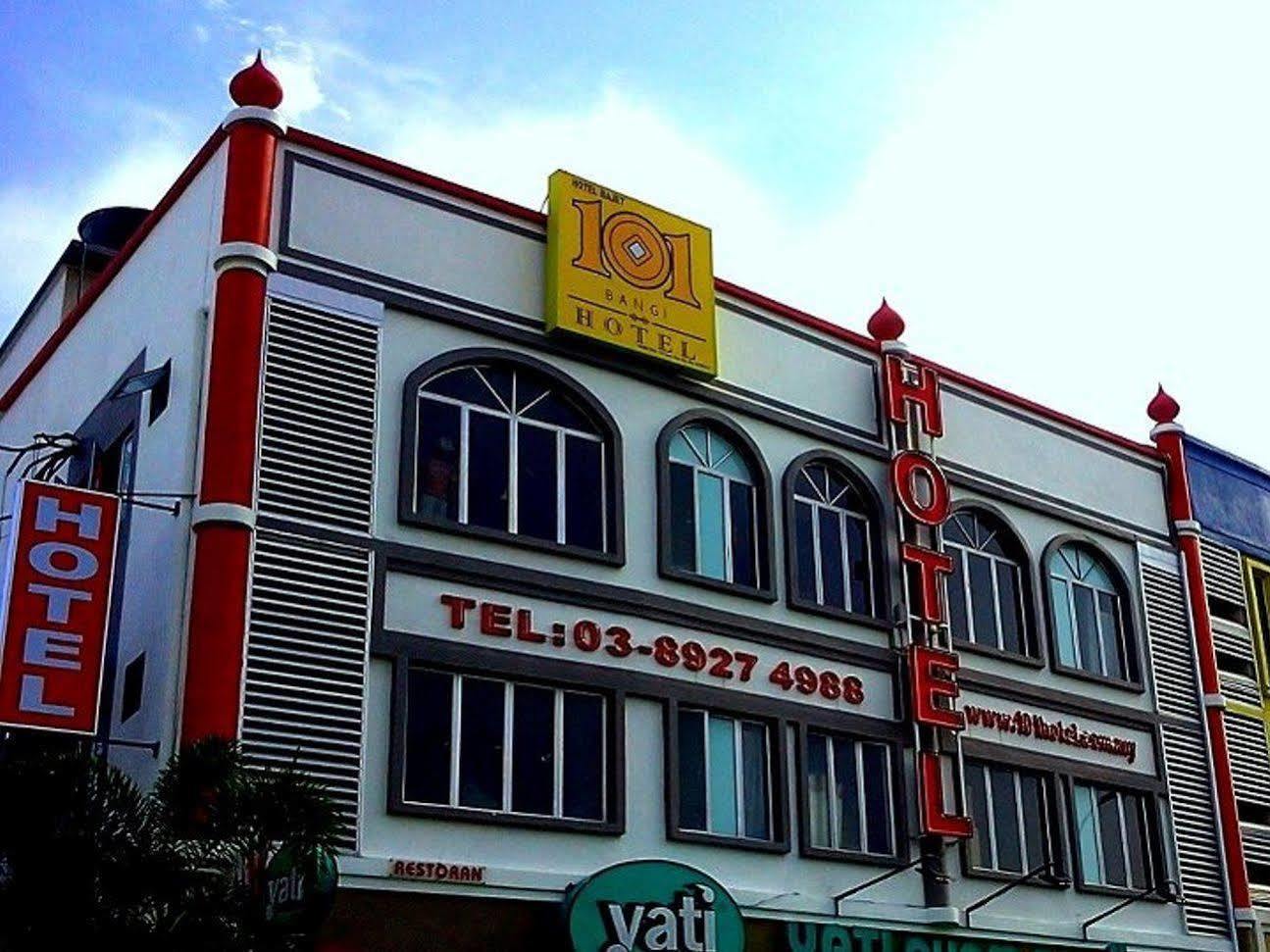 101 Hotel Bangi Esterno foto